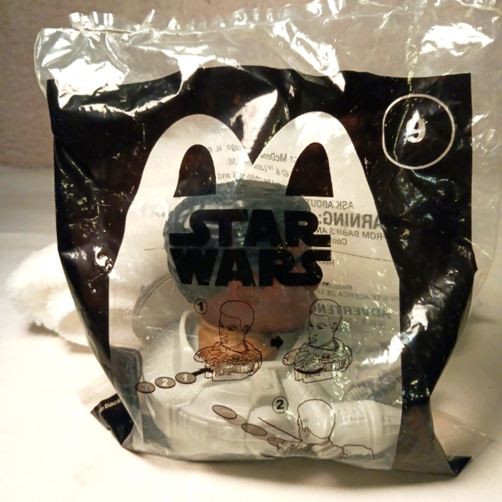McDonalds 2021 Happy Meal Star Wars Figure Finn #9 In Sealed Package